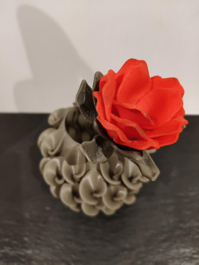 3D printed gothic vase 🌹